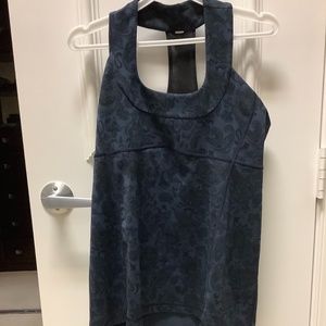 Lululemon top